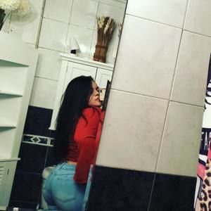 Meet your Posher, Janelly